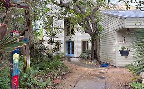 Beach Paradise Getaway - 200Ft From Beach!